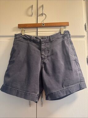 American Eagle Outfitters Men's Flat-Front Shorts — Charcoal Blue